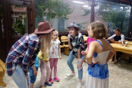 Живой уголок